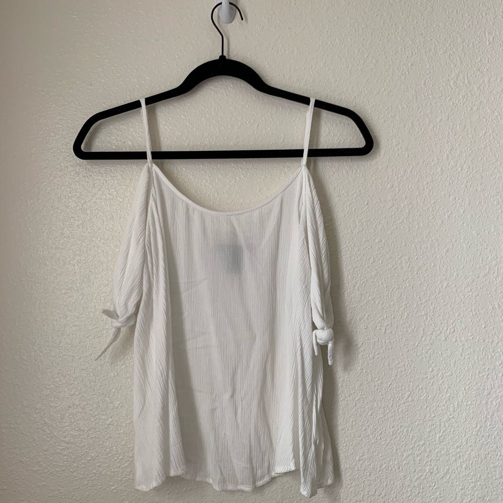white open shoulder flowy top